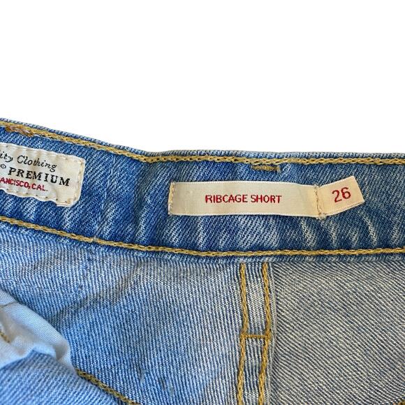 Levi's Ribcage Light Wash Distressed Denim High-Rise Cut-Off Shorts 26 - Picture 5 of 6